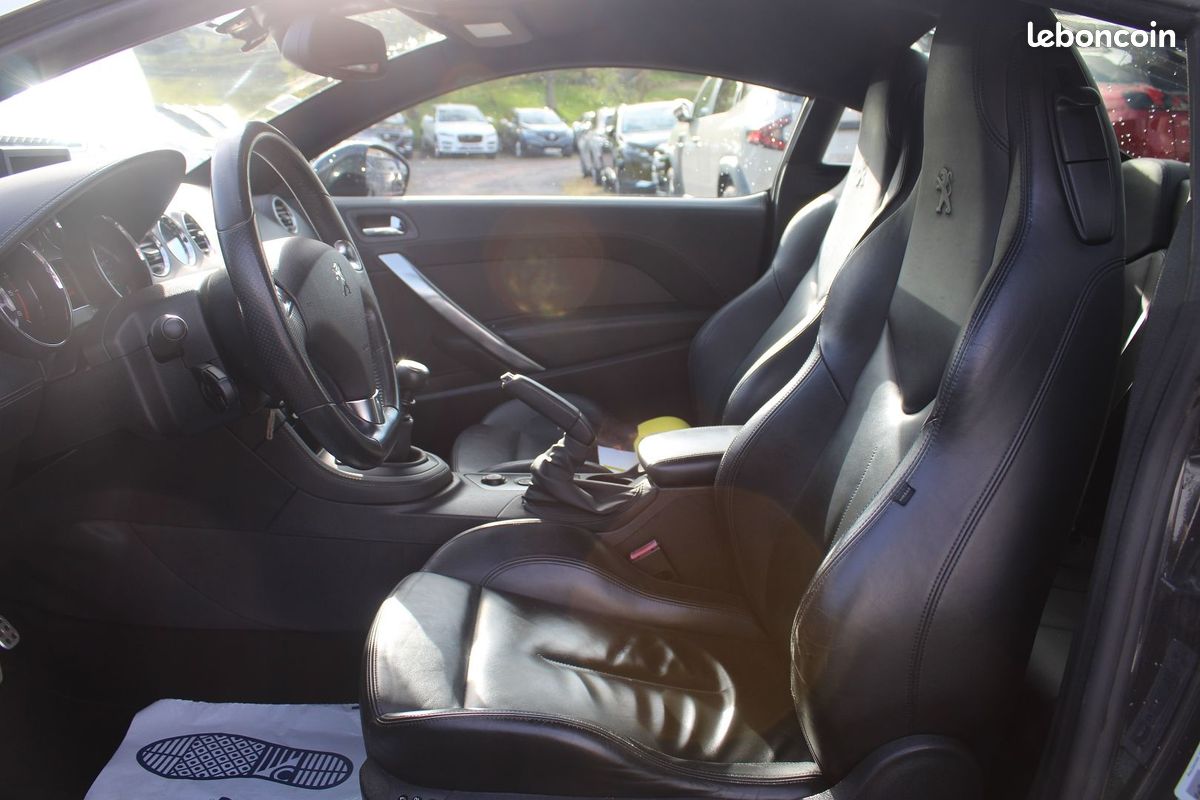 Peugeot RCZ 2L HDI 163 CV DIESEL GPS CUIR ELECT/CHAUFF RÉGULATEUR BLUETOOTH USB ABS LUXE BV6 (image 7)