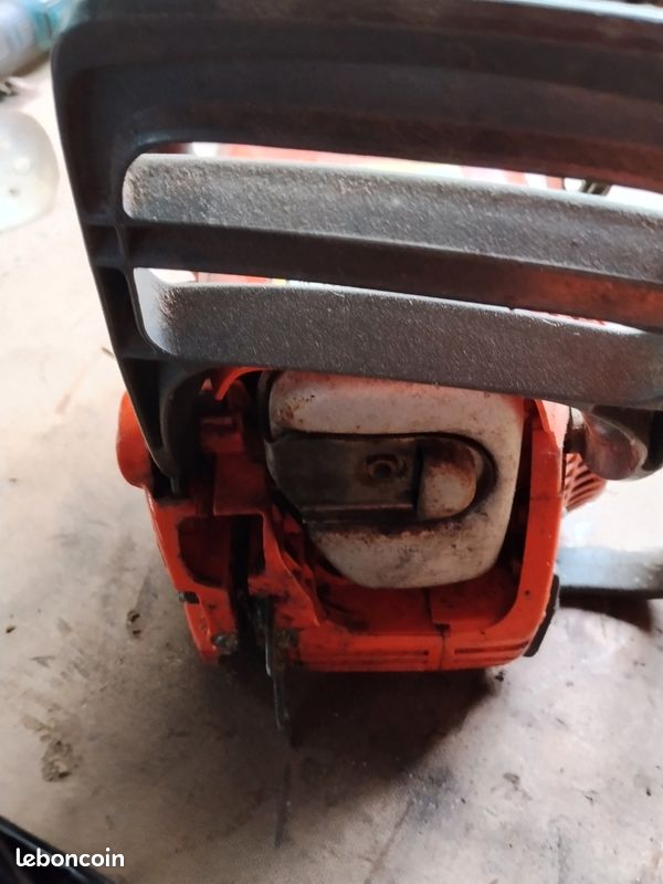 Husqvarna 235 (image 3)