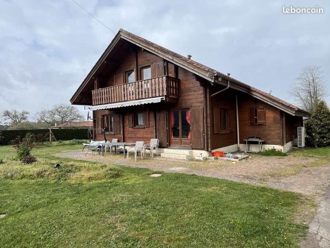 Maison 7 pièces 172 m² · à Maisonnais-sur-Tardoire · 172 m² · 230 000 €