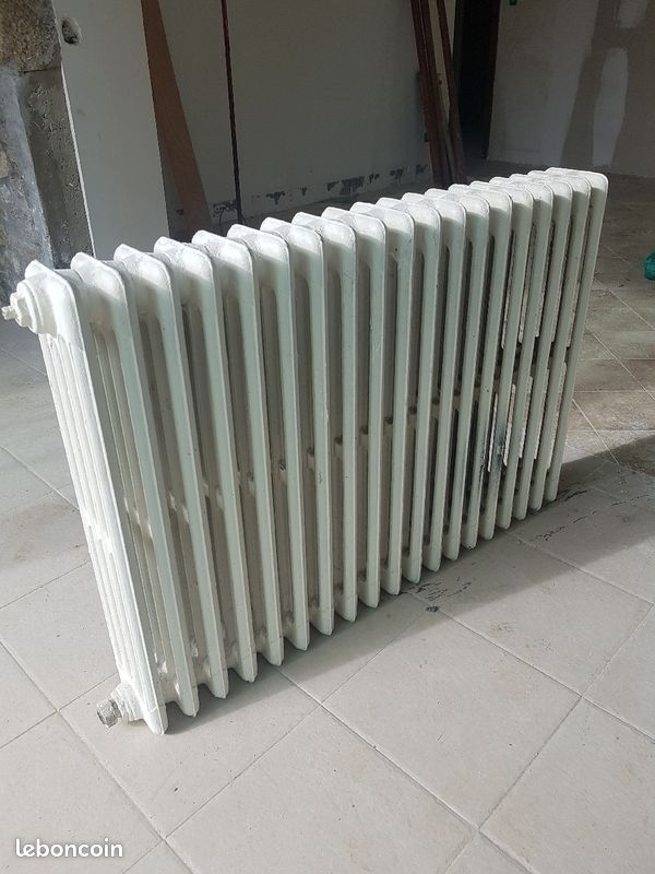 Radiateur en fonte (image 1)
