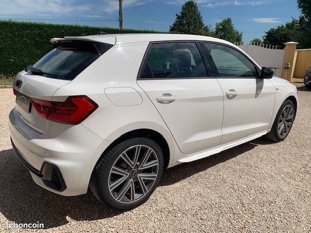 Audi a1 sportback s-line (image 2)