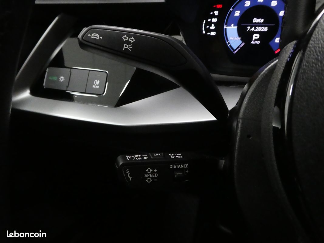 Audi A3 BERLINE 30 TFSI 110CH MILD HYBRID S TRONIC 7 (image 14)