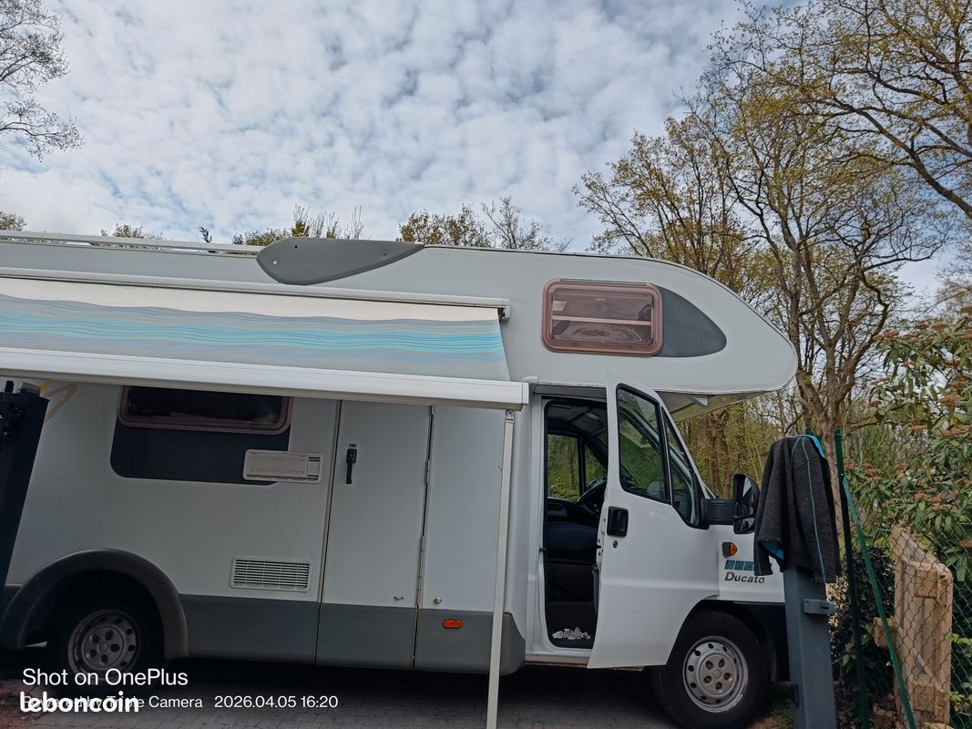 Camping car KNAUS 6 couchages, Fiat Ducato 2,8 l (image 8)