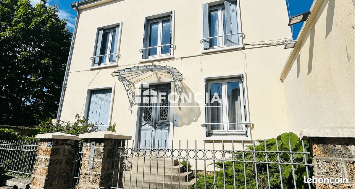 Appartement 1 pièce 12 m² · à Longjumeau · 12 m² · 590 €/mois