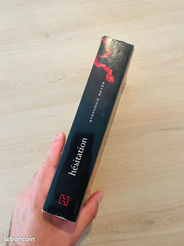 📖 Hésitation – Stephenie Meyer (image 2)