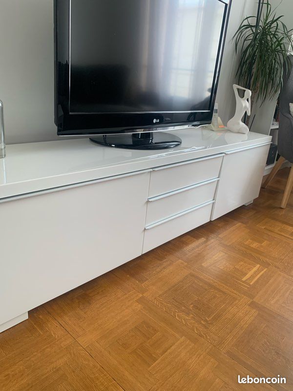 Meuble à tv (image 1)