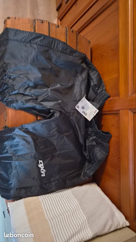 Pantalon pluie moto neuf (image 1)
