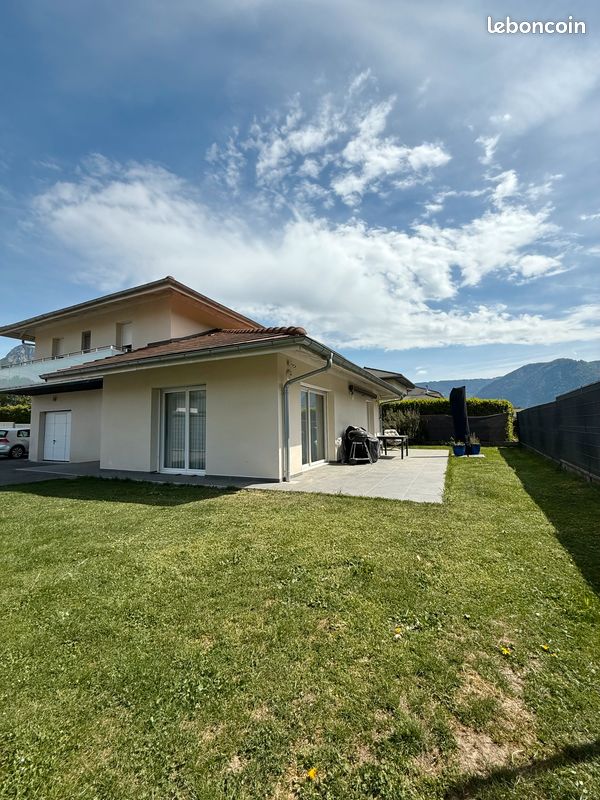 Maison 5 pièces 131 m² · à Marnaz · 131 m² · 499 000 €