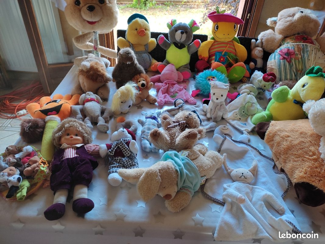Peluches / doudous (image 2)
