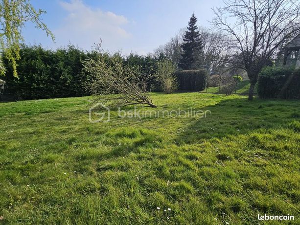 Terrain 496 m² Pommeuse