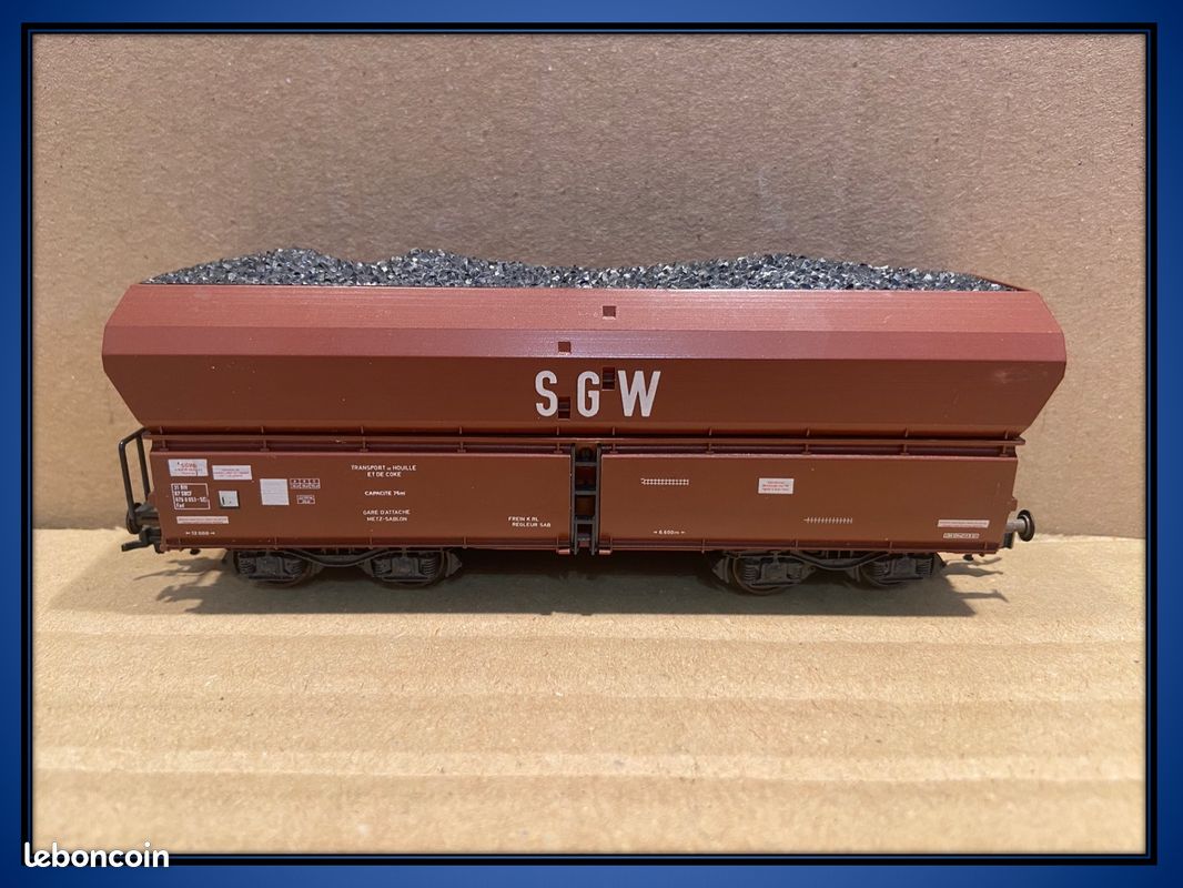 4 wagons Roco DRG neufs en boîte 4205, 4206 et 4207 (Neu und