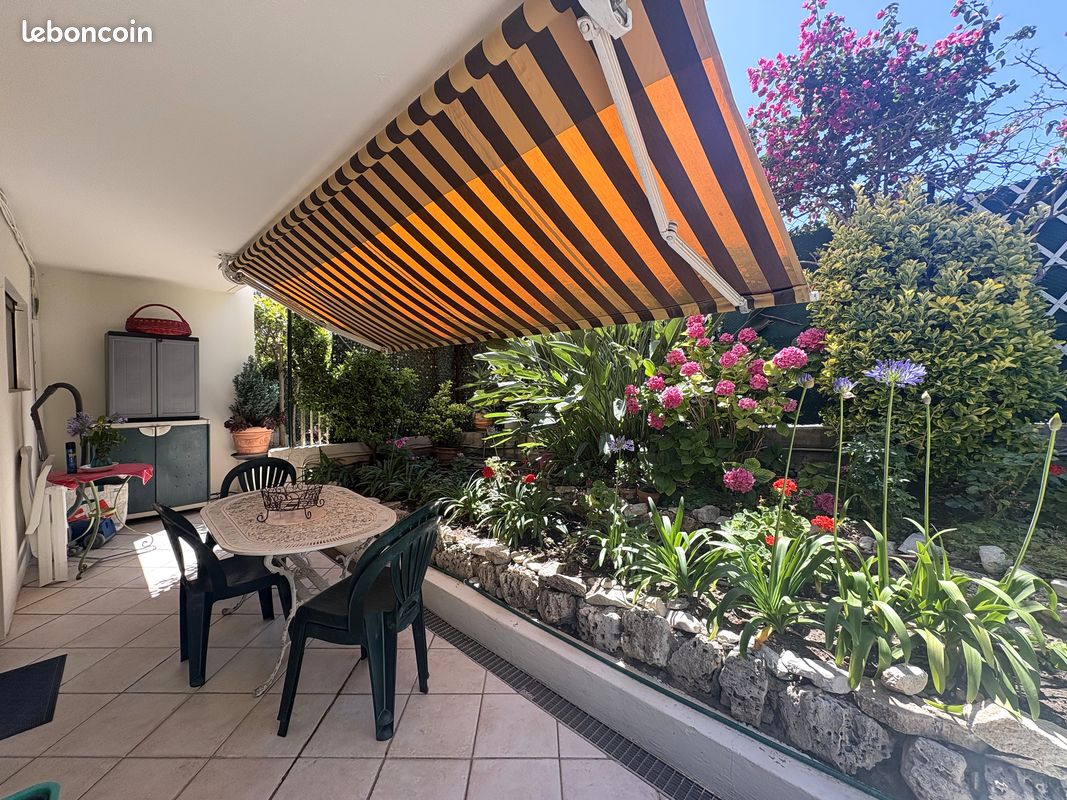 Appartement 1 pièce 22 m² · à Cannes · 21,6 m² · 222 000 €