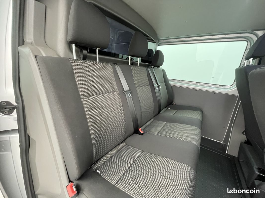 Volkswagen utilitaires transporter 6.1 procab l1 2.0 tdi 110 bvm5 business (image 12)