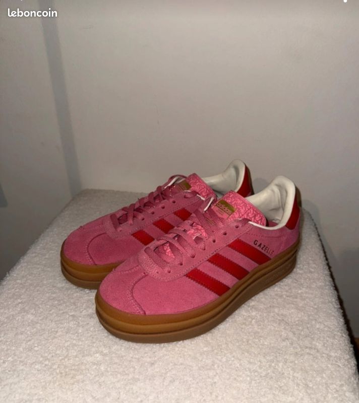 adidas gazelle silver green womens adidas ORIGINALS Gazelle Bold Trainers