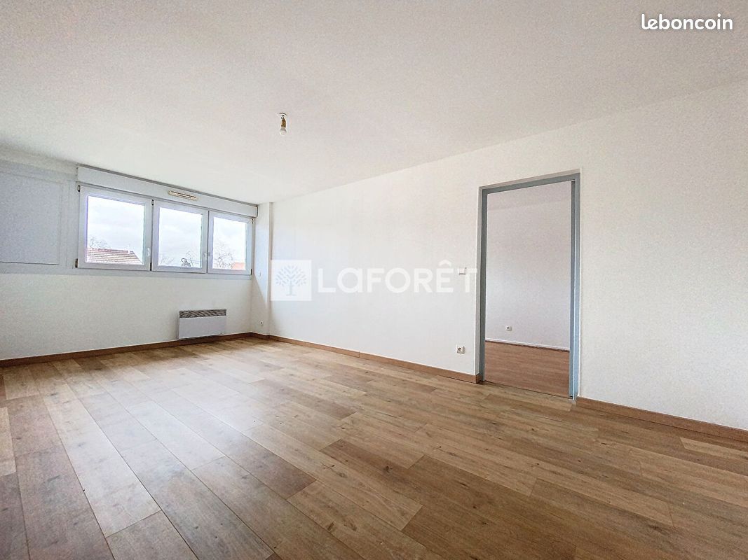 Appartement a louer chalons-en-champagne - 4 pièce(s) - 73 m2 - Surfyn