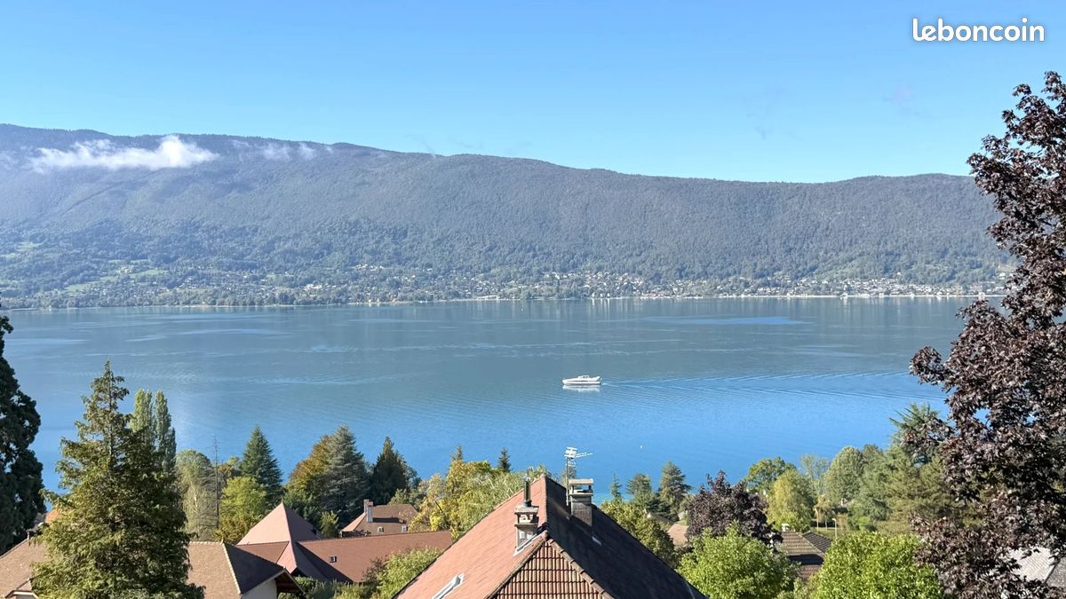 Maison 6 pièces 134 m² · à Veyrier-du-Lac · 134 m² · 990 000 €