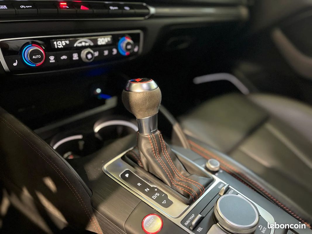AUDI RS3 Sportback 2.5 400ch Base - 2018 - Boîte auto - GPS - LED (image 14)