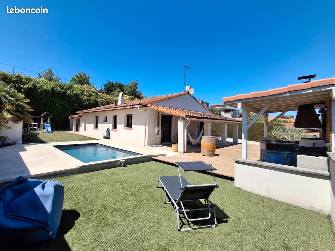Maison 6 pièces 130 m² · à Frouzins · 130 m² · 449 000 €