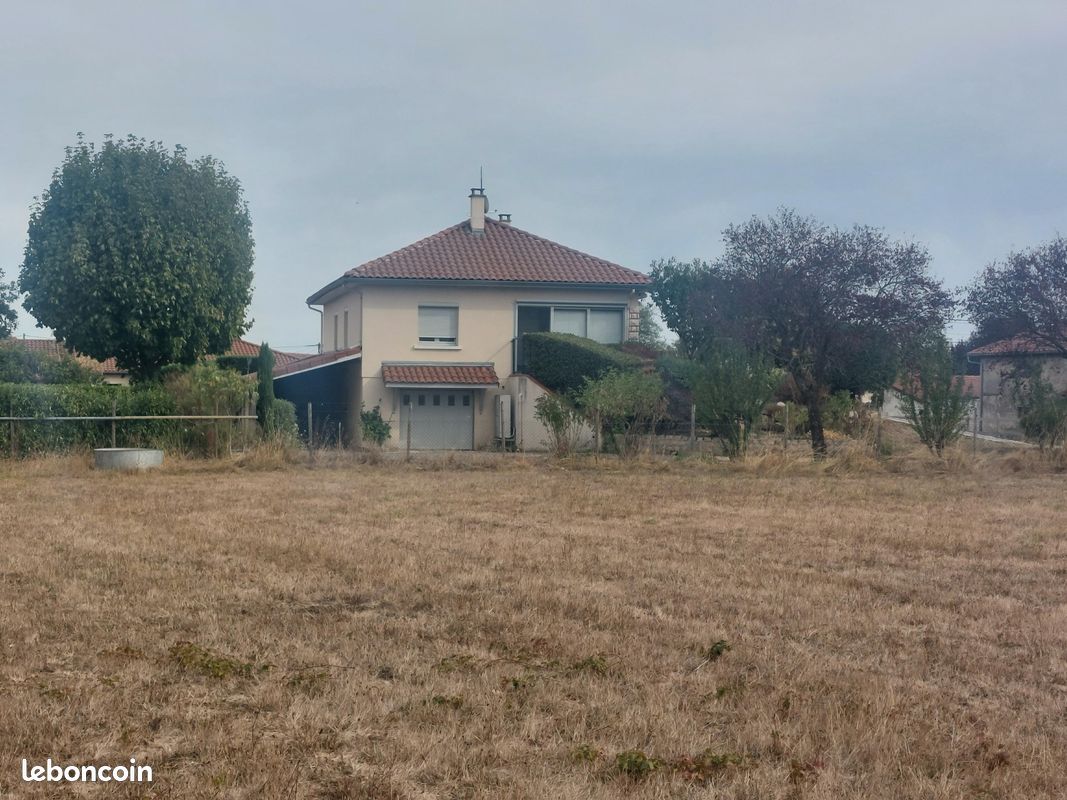 Maison 5 pièces 133 m² · à Montbrison · 133 m² · 349 900 €