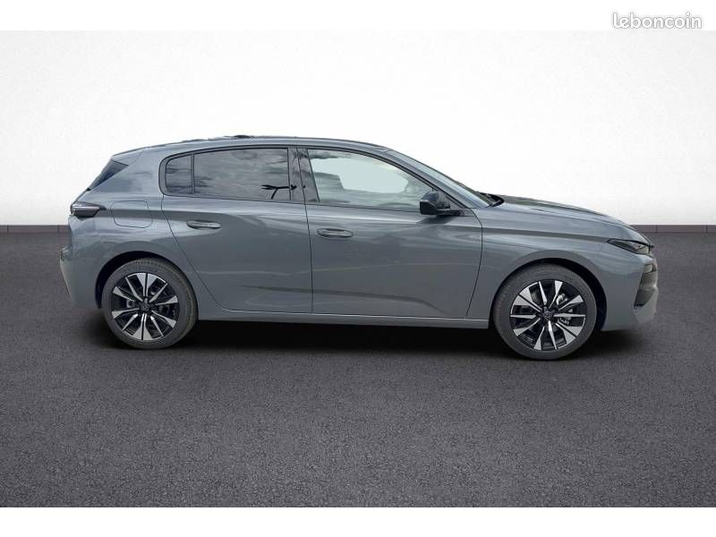 Peugeot 308 Hybrid 145 e-DCS6 Allure (image 19)