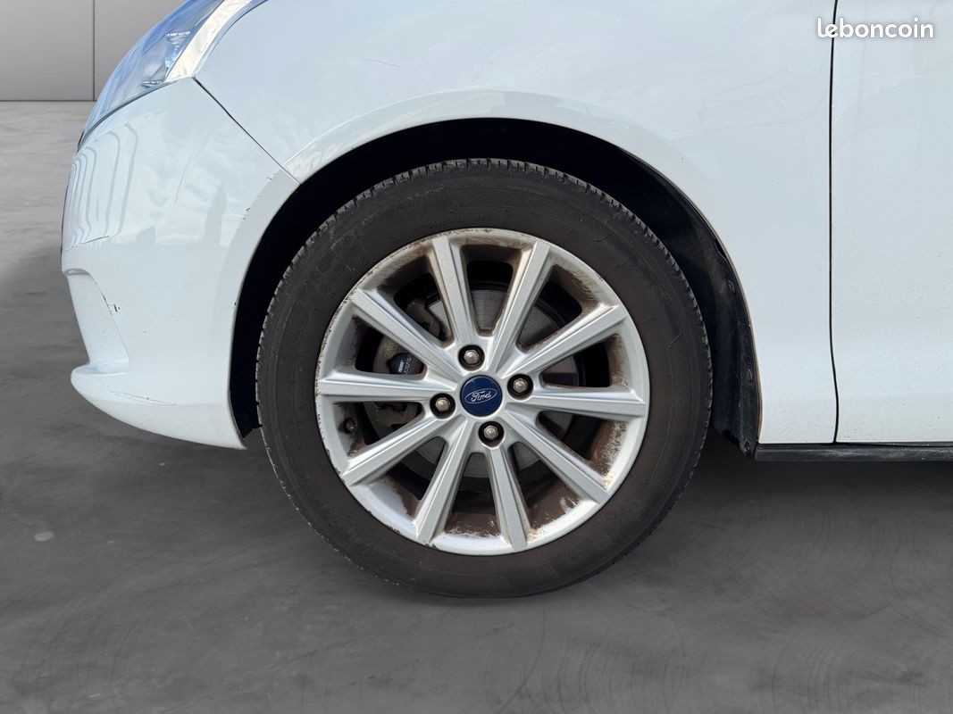 FORD B-MAX 1.0 ECOBOOST 125 Titanium Attelage Suivi Complet Radar AR Bluetooth Garantie 12 mois (image 15)
