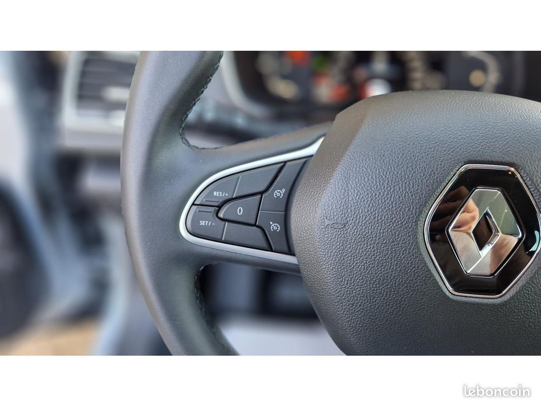 RENAULT MEGANE Mégane 1.5 Blue dCi - 115 - BV EDC 2023 IV BERLINE Techno PHASE 2 (image 41)