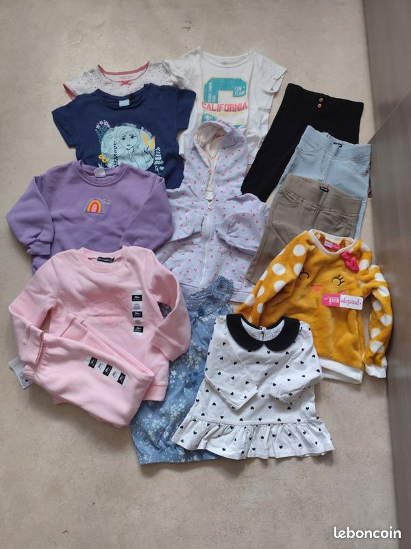 Lot vêtements fille 2/4 ans (image 2)