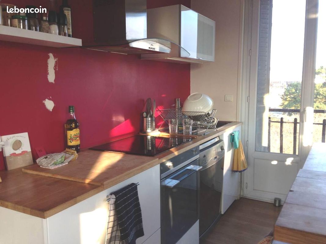 Appartement 3 pièces 70 m² · à Bron · 70 m² · 1 033 €