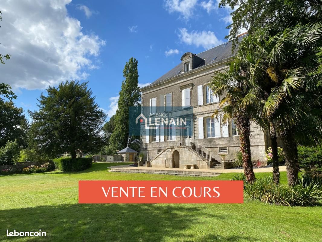 Maison 9 pièces 296 m² · à Pouzauges · 296 m² · 759 200 €