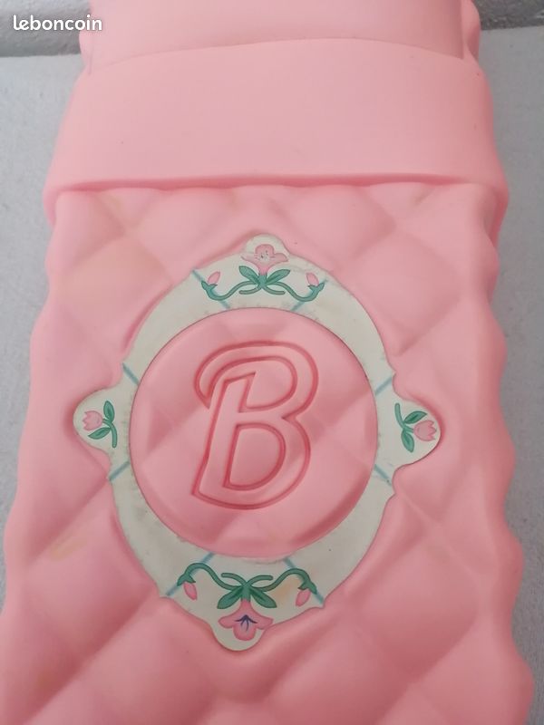 Lit pour barbie (image 2)