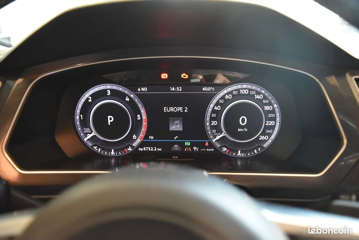 Volkswagen tiguan 2.0 tdi 150 dsg7 r-line (image 25)