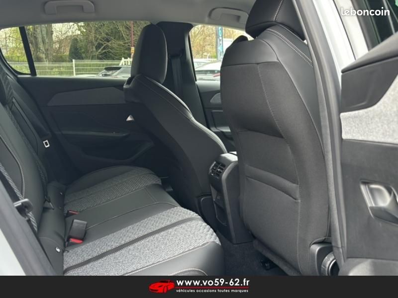 Peugeot 308 Plug-In Hybrid 195ch Allure e-DCS7 (image 10)