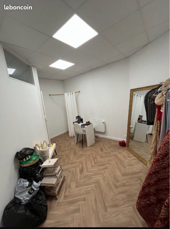 Local commercial 1 pièce 10 m² · à Roubaix · 10 m² · 250 €/mois