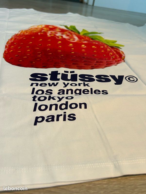 T-shirt stussy édition Fraise (image 5)