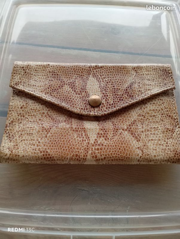 Porte feuille (image 1)