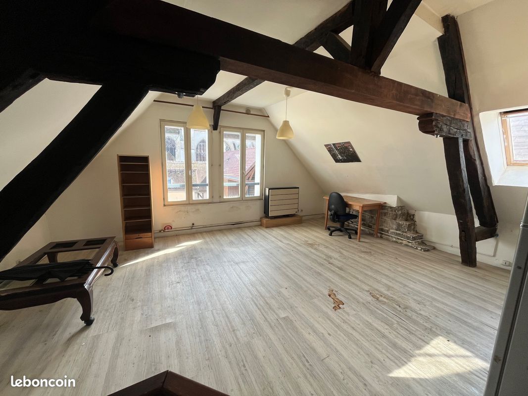 Appartement 2 pièces 58 m² · à Troyes · 58 m² · 64 000 €