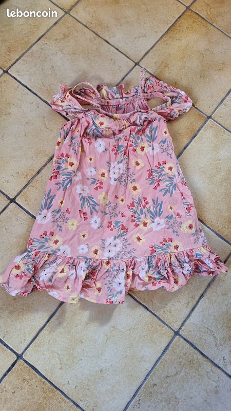 Robe D'été Pour Fille 6 Ans - Modèle Midi Blanc Et Rouge, Marque Nody Flor, 100% Coton, Neuve Sans étiquette