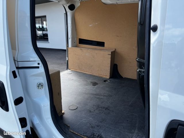 Opel COMBO CARGO L1H1 1.3 CDTI 95CH PACK CLIM + (image 10)