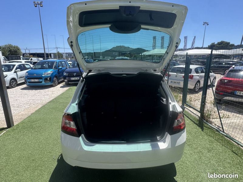 Skoda FABIA 1.0 MPI 60CH AMBITION (image 8)
