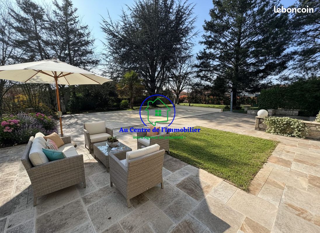 Maison 11 pièces 344 m² · à Agen · 344 m² · 479 900 €