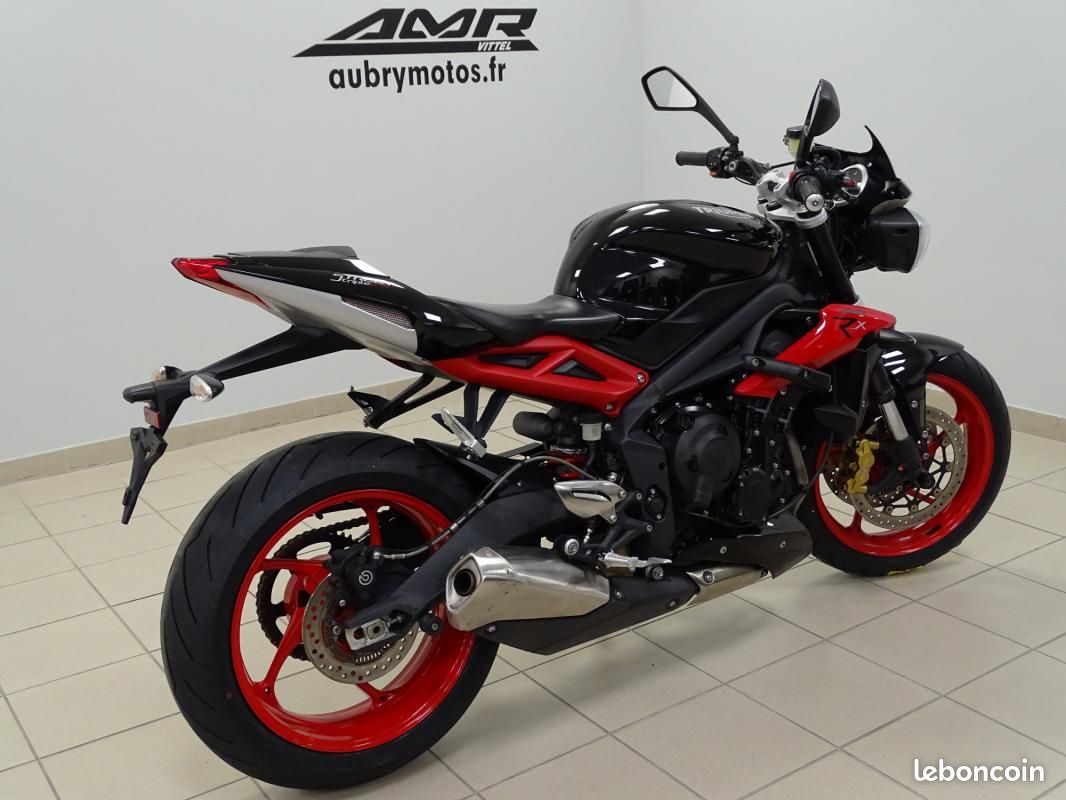 Triumph 675 Rx Triumph STREET TRIPLE 675 RX - Motos