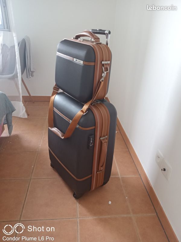 Ensemble neuf de bagages Delsey (image 3)
