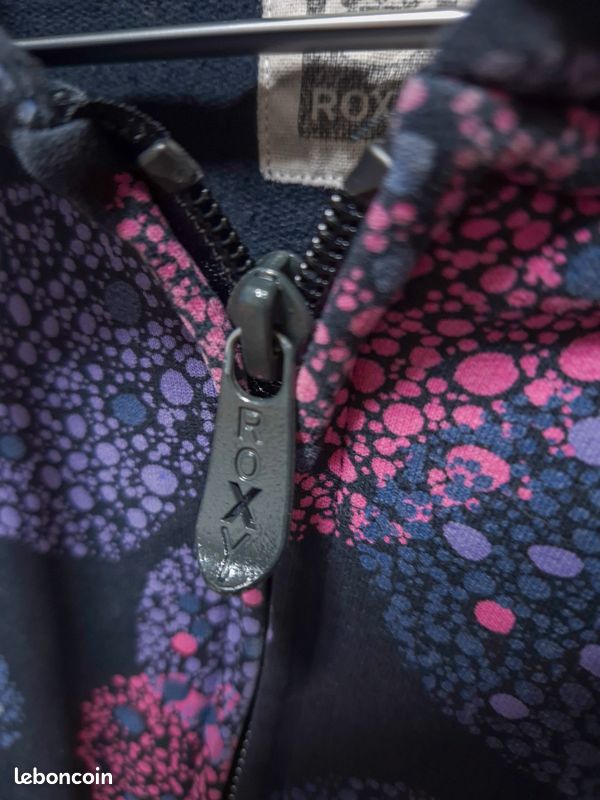 Sweat à Capuche Femme Roxy – Imprimé Floral Multicolore, Taille S – Coton Doux, Occasion