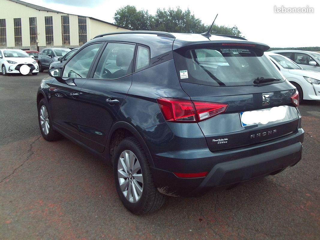 Seat ARONA 1.6 TDI 95CH STYLE (image 4)