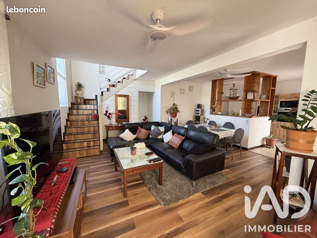 Maison 4 pièces 128 m² · au Port · 128 m² · 403 000 €