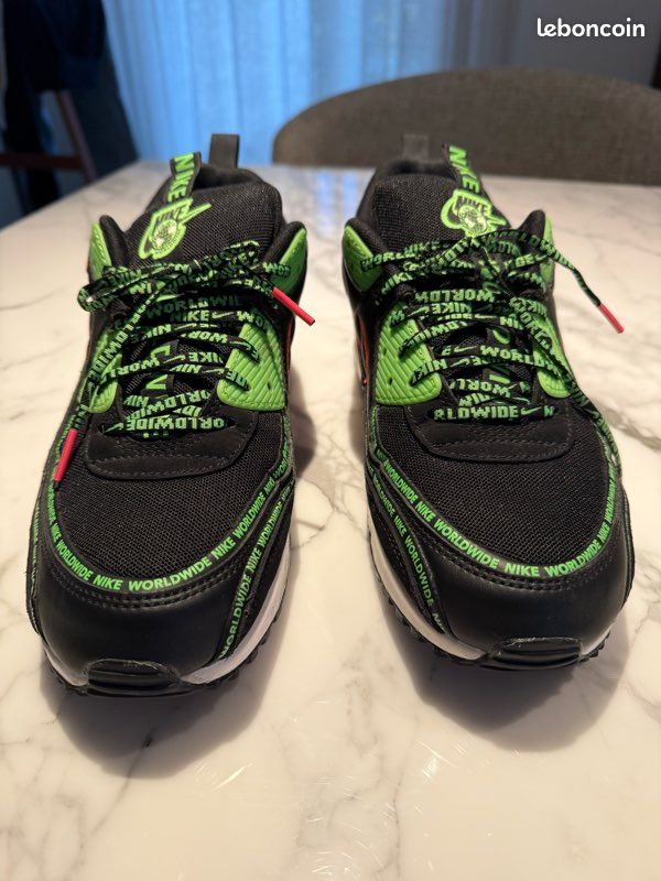 Nike Air Max 90 Worldwide Noir -44 Chaussures