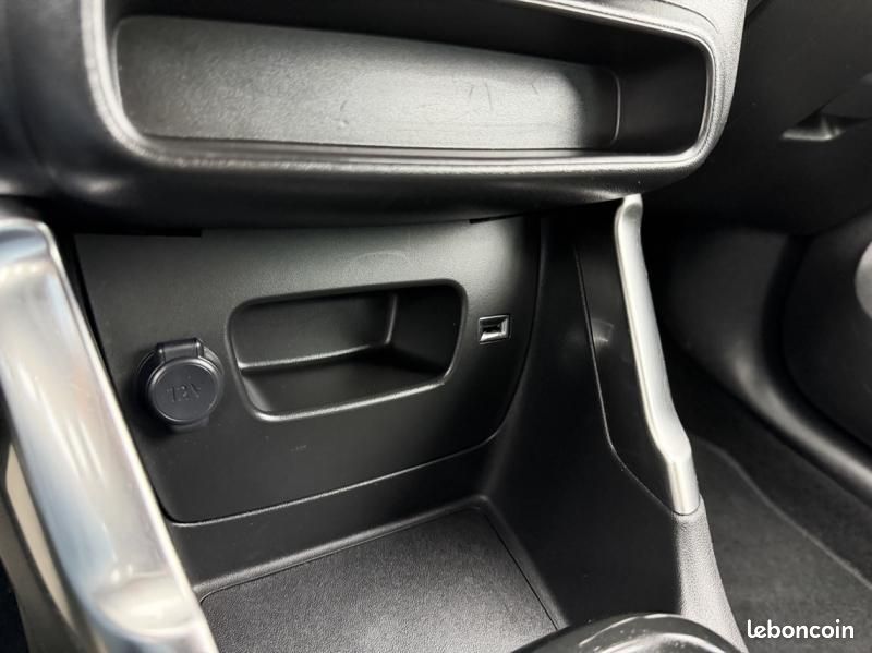 Citroen C3 Aircross BlueHDi 110ch S&S Feel Pack (image 12)