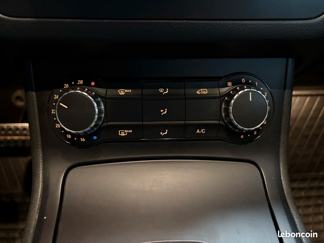 Mercedes-Benz CLASSE B B 180 CDI (246.200) (image 20)