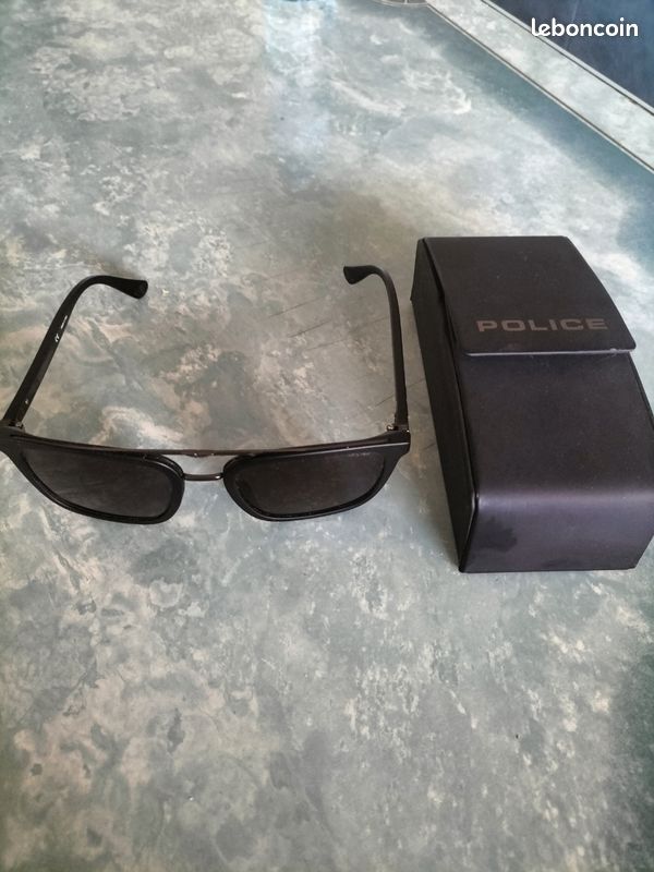 Lunette police Accessoires Bagagerie