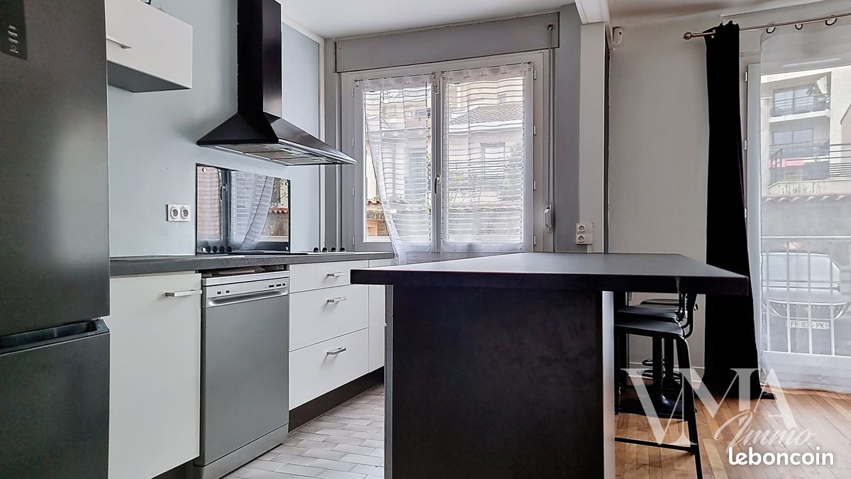 Appartement 2 pièces 43 m² · à Vaulx-en-Velin · 43 m² · 119 000 €